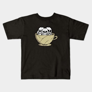 3 skull coffee Kids T-Shirt